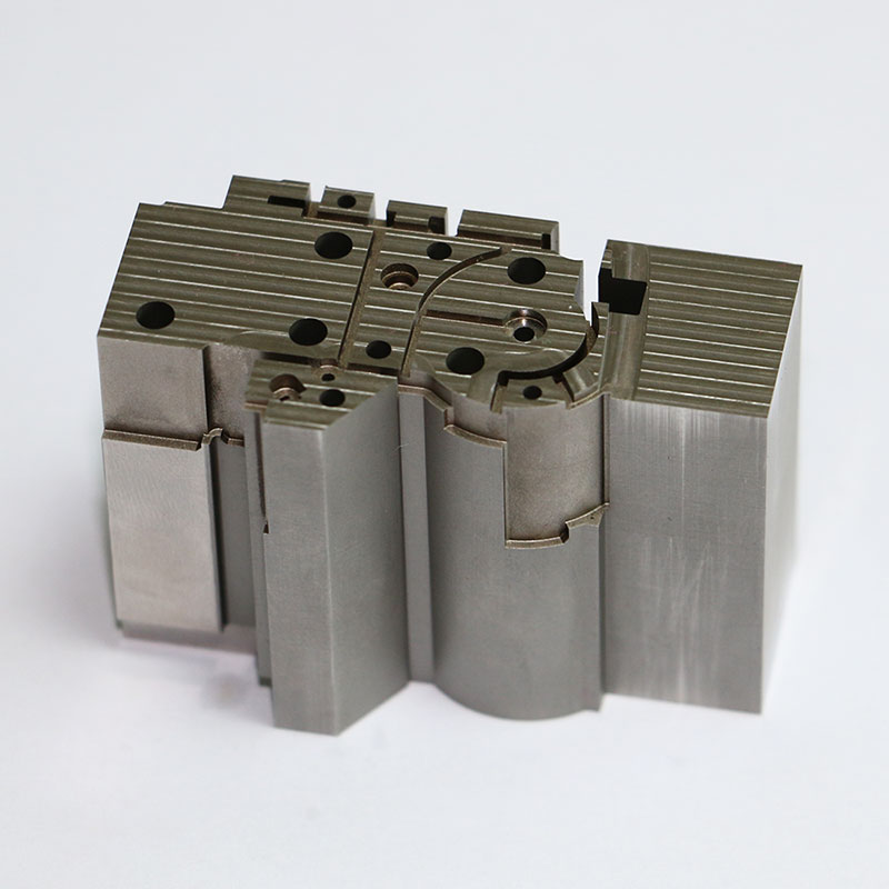 模具壓制過(guò)程主要有哪些影響因素？